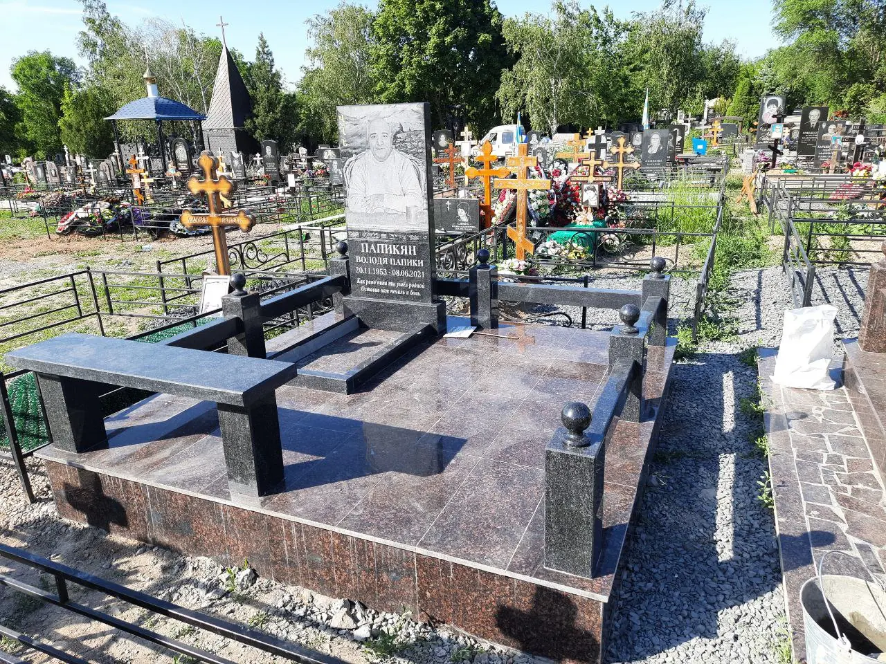 Наши работы — гранитный памятник на могилу, Таганрог, фото 3